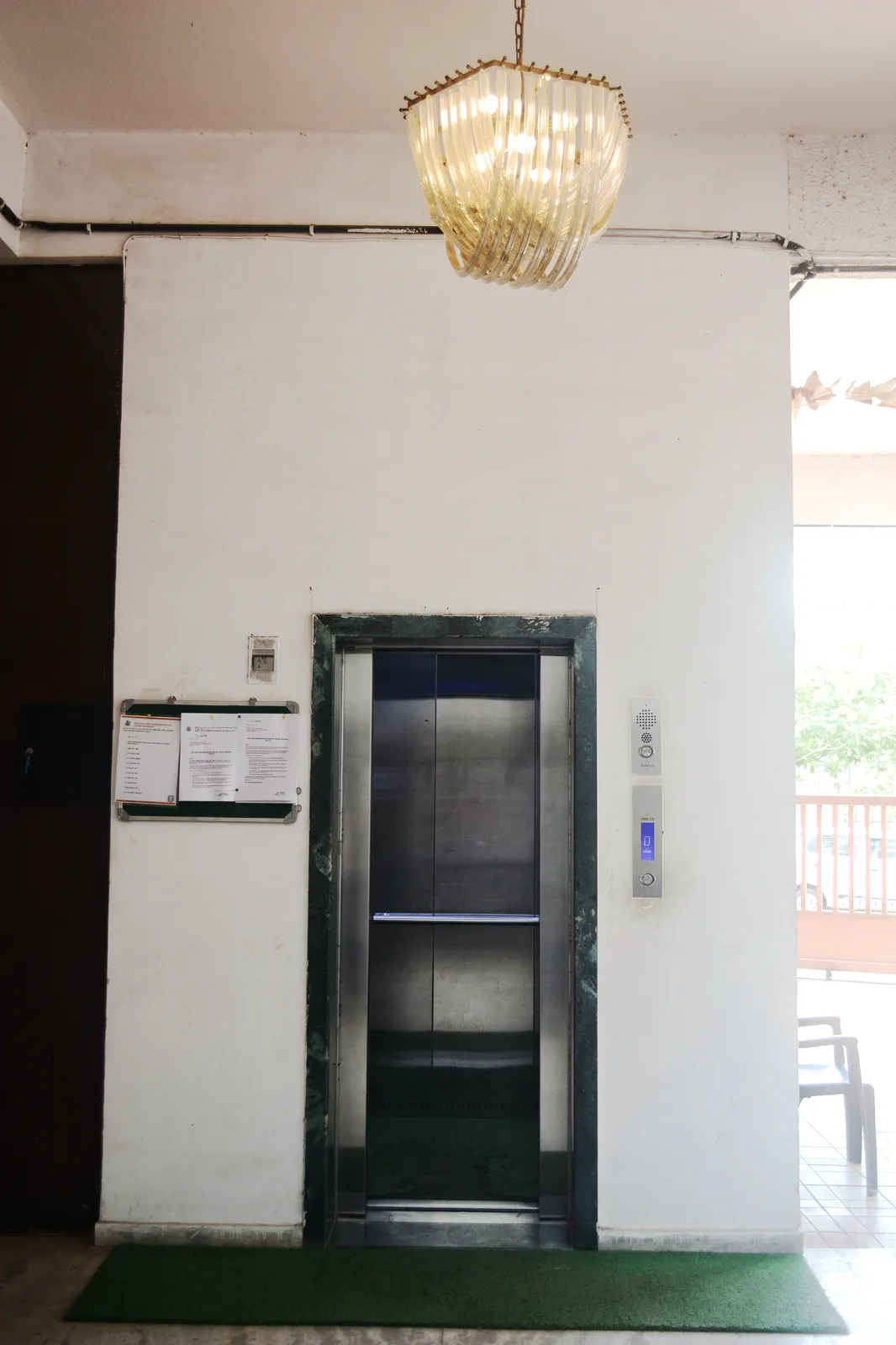 Lift Access — A lift to every floor, always running.